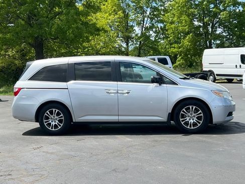 Used 2011 Honda Odyssey EX-L image 11
