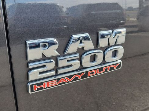 Used 2017 RAM 2500 Tradesman w/ Chrome Appearance Group AWD/4WD image 6