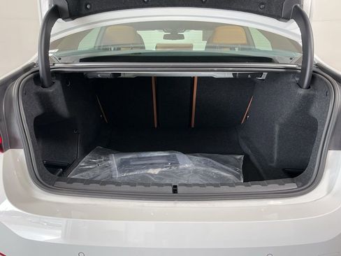 Certified 2025 BMW 330i xDrive Sedan w/ M Sport Package image 29