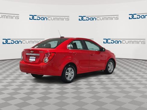 Used 2015 Chevrolet Sonic LT FWD image 8