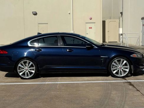 Used 2015 Jaguar XF Portfolio AWD/4WD image 10