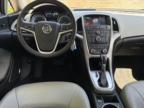 Used 2014 Buick Verano FWD image 23