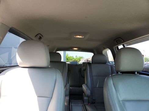 Used 2009 Toyota Highlander 2WD image 19