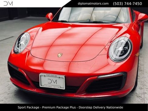 Used 2018 Porsche 911 Carrera 4S AWD/4WD image 15