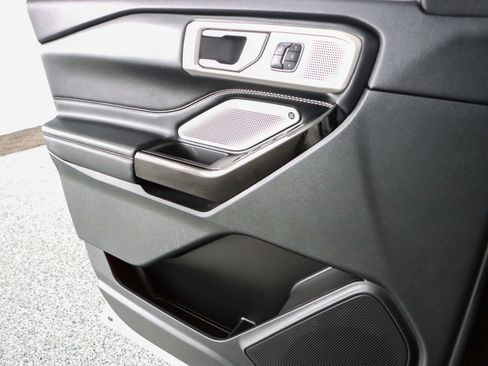 Used 2023 Ford Explorer ST w/ Equipment Group 401A image 22