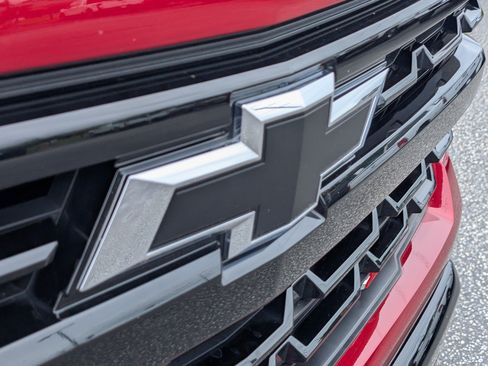 Used 2022 Chevrolet Silverado 1500 LT Trail Boss w/ LT Trail Boss Premium Package AWD/4WD image 6