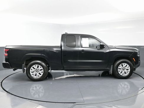 Used 2023 Nissan Frontier SV w/ Tow Package image 8