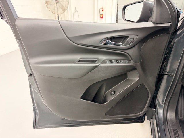 Certified 2020 Chevrolet Equinox LT AWD/4WD image 17