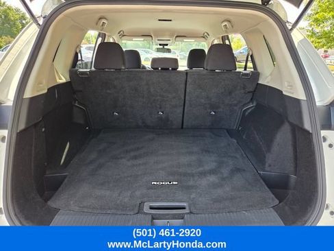 Used 2024 Nissan Rogue S AWD/4WD image 15