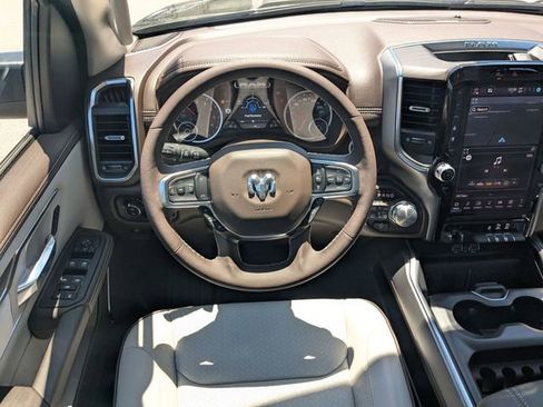 New 2026 RAM 1500 Laramie AWD/4WD image 27