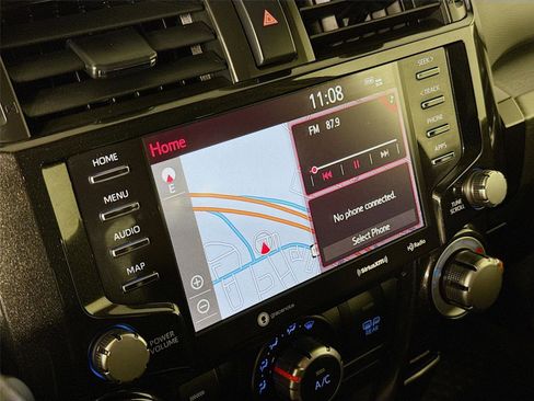 Used 2024 Toyota 4Runner TRD Off-Road Premium image 15