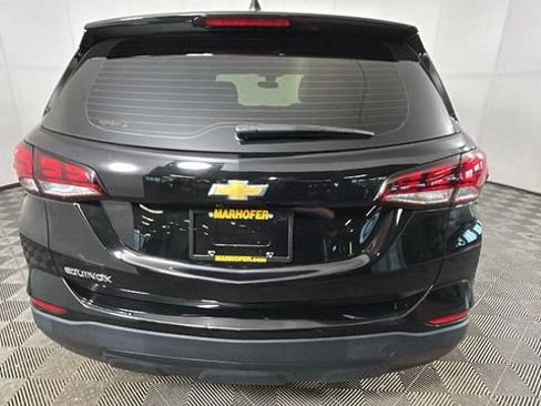 Used 2022 Chevrolet Equinox LS FWD image 4