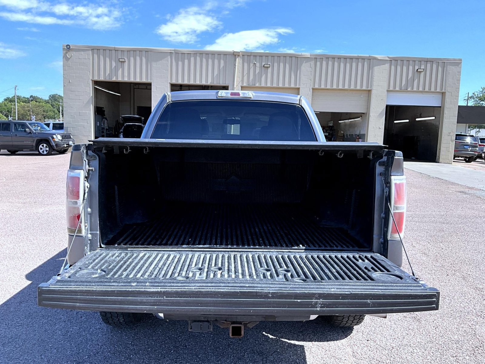 Used 2010 Ford F150 4x4 SuperCrew image 10