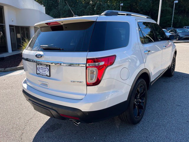 Used 2015 Ford Explorer XLT w/ Equipment Group 202A FWD image 3