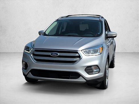 Used 2017 Ford Escape Titanium FWD image 4