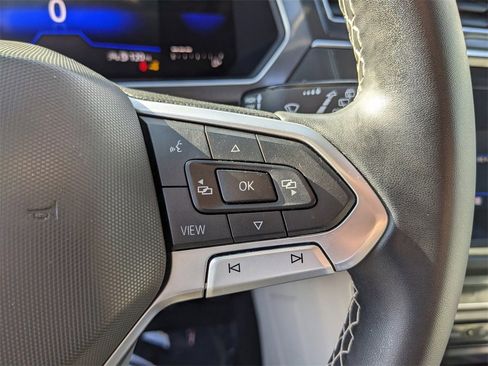 Certified 2023 Volkswagen Tiguan SE image 28