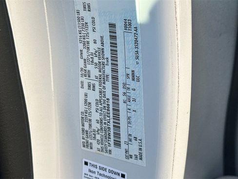 Used 2020 Ford F350 Lariat w/ Chrome Package image 27