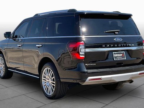 Used 2024 Ford Expedition Platinum AWD/4WD image 12