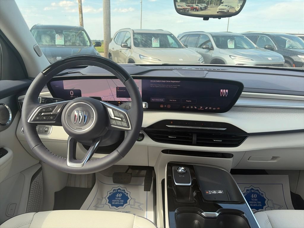 New 2027 Buick Enclave Avenir w/ LPO, Floor Liner Package AWD/4WD image 14