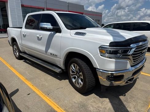 Used 2023 RAM 1500 Limited AWD/4WD image 12