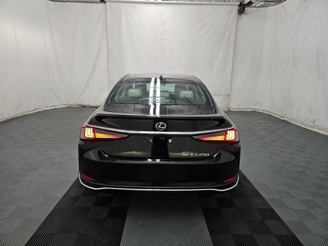 Used 2023 Lexus ES 250 w/ Premium Package AWD/4WD image 7