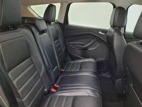 Used 2017 Ford Escape SE w/ SE Leather Comfort Package image 19