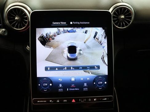 Used 2022 Mercedes-Benz SL 55 AMG 4MATIC image 11