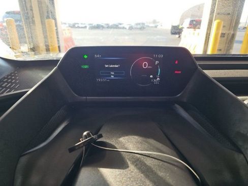 Used 2023 Subaru Solterra AWD image 13