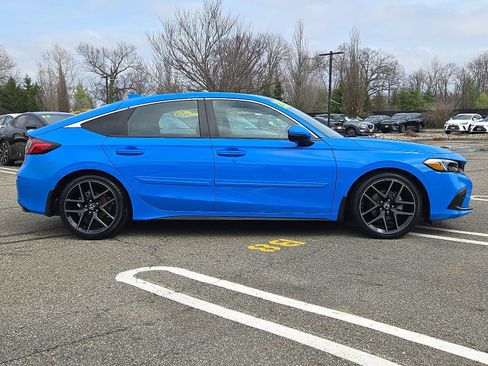 Used 2023 Honda Civic Sport Touring image 7