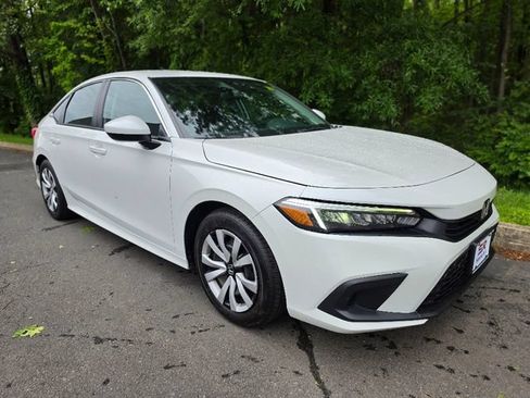 Used 2023 Honda Civic LX image 1