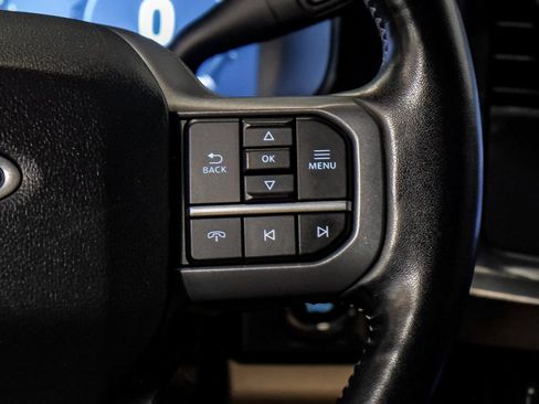 Used 2024 Ford F250 Lariat w/ Sport Appearance Package AWD/4WD image 17