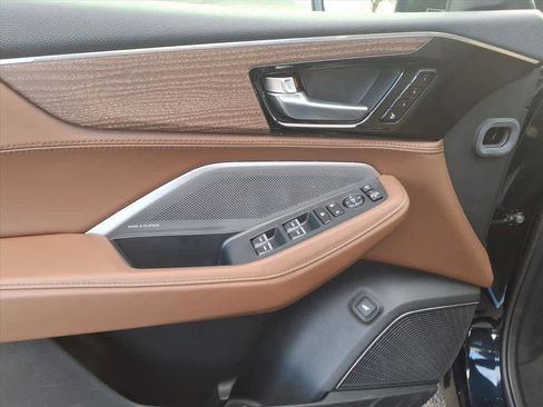 Certified 2026 Acura MDX w/Advance Package image 23