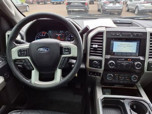 Used 2019 Ford F250 Lariat w/ Tow Technology Bundle image 10