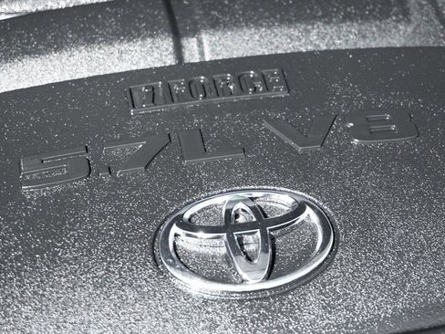 Used 2018 Toyota Tundra SR5 w/ TRD Sport Package image 12