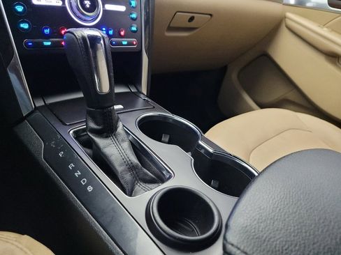 Used 2017 Ford Explorer Limited w/ Equipment Group 301A image 26