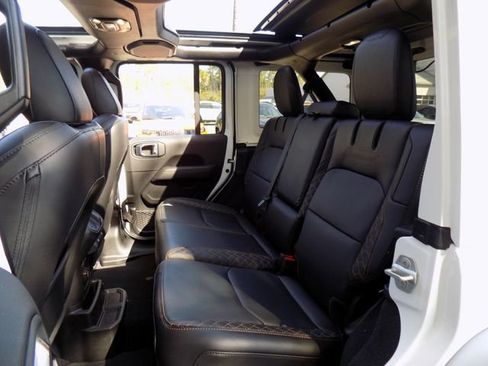 Certified 2023 Jeep Wrangler Unlimited Sahara image 22