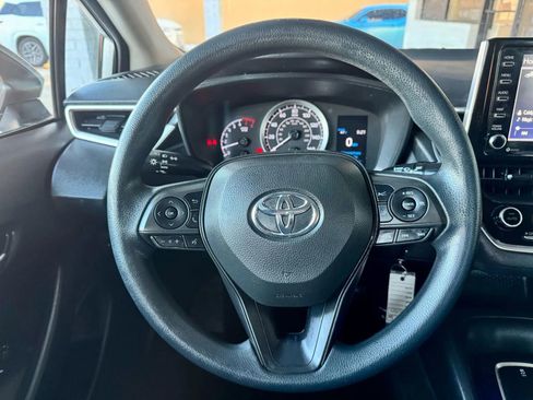 Used 2021 Toyota Corolla LE image 27