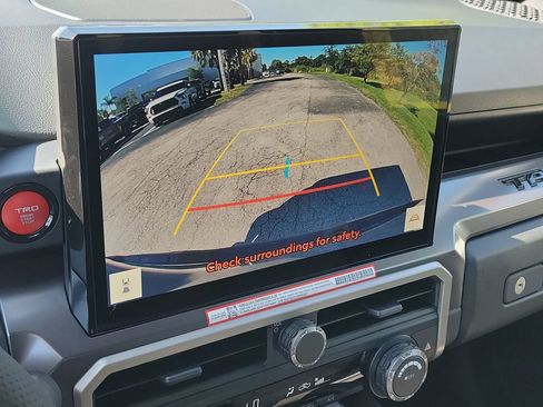 New 2026 Toyota Tacoma TRD Off-Road AWD/4WD image 15