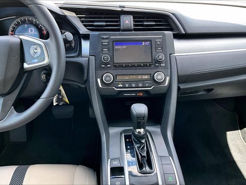 Used 2018 Honda Civic LX image 7