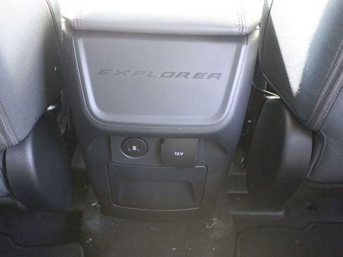 New 2026 Ford Explorer Active image 15