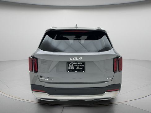 Used 2024 Kia Sorento S w/ Panoramic Sunroof Package AWD/4WD image 6