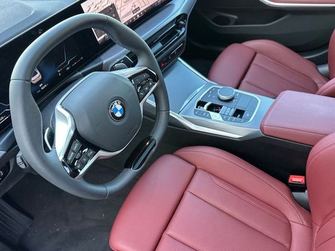 Used 2025 BMW 330i xDrive Sedan w/ Convenience Package image 4