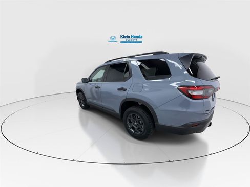 New 2026 Honda Pilot TrailSport image 8