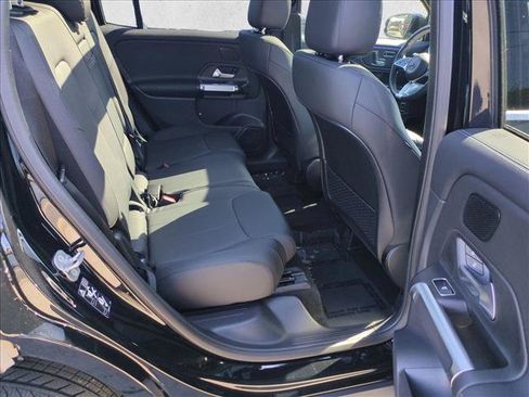 Certified 2025 Mercedes-Benz GLB 250 image 24