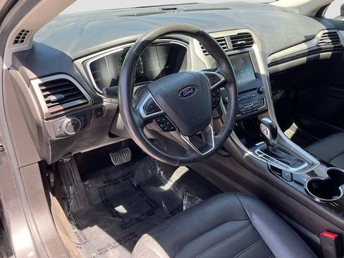 Used 2016 Ford Fusion Energi SE FWD image 9