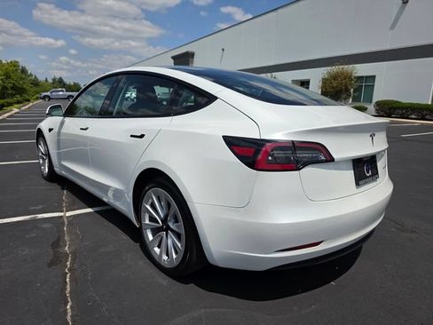 Used 2022 Tesla Model 3 Long Range AWD/4WD image 10