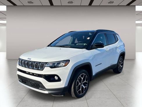 Used 2025 Jeep Compass Limited AWD/4WD image 8
