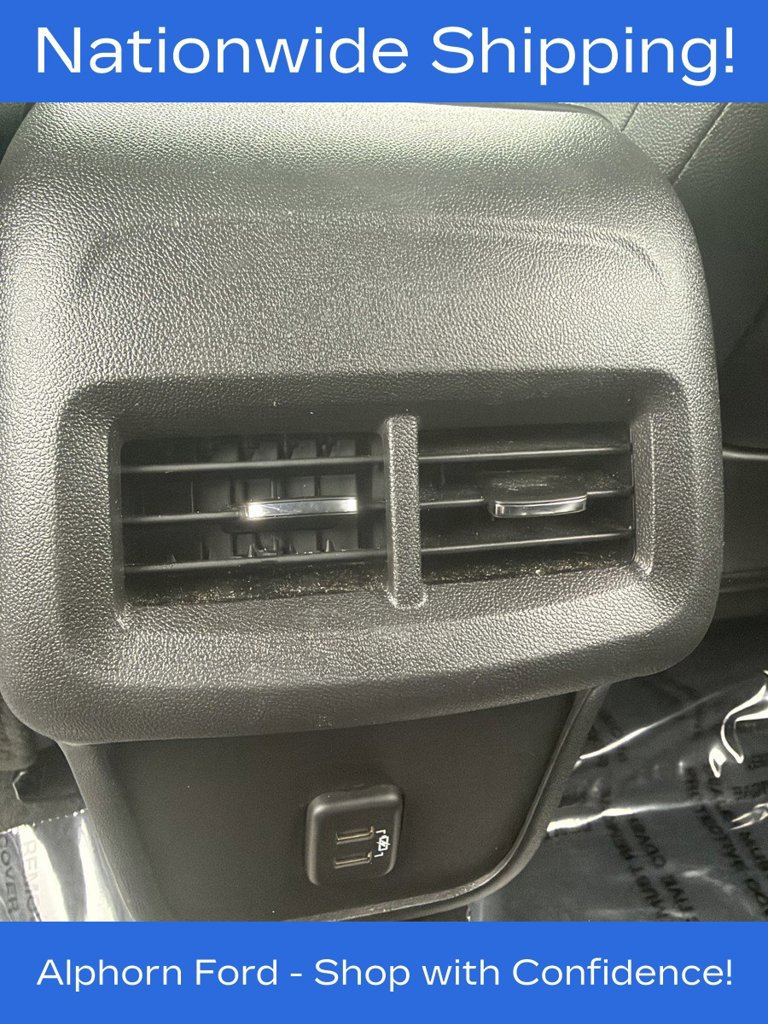 Used 2024 GMC Terrain SLT AWD/4WD image 14