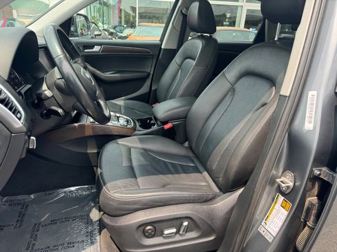 Used 2015 Audi Q5 2.0T Premium Plus w/ Technology Package image 2