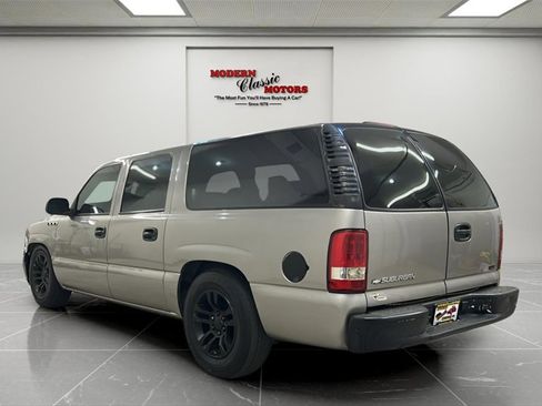 Used 2002 Chevrolet Suburban LS image 5